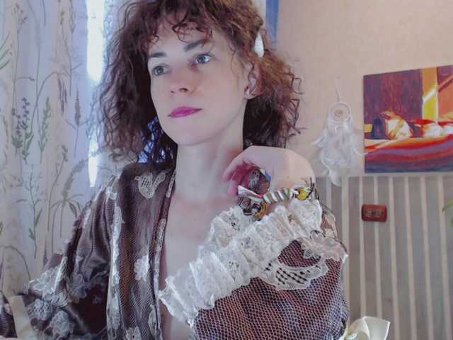 LiluBarbarian live cam on BongaCams