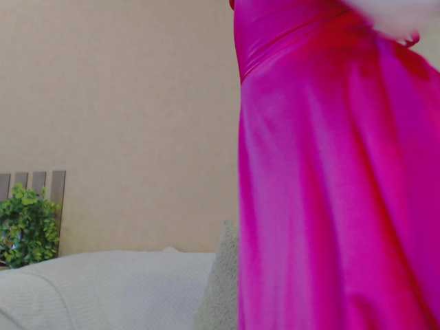 LiluBarbarian live cam on BongaCams