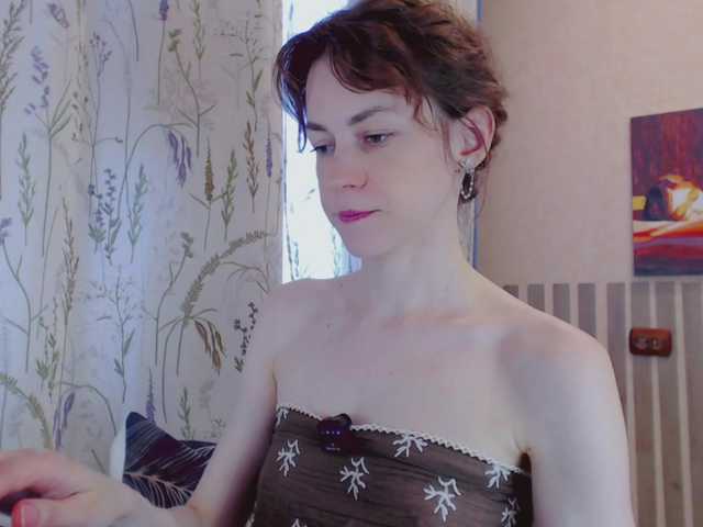 LiluBarbarian live cam on BongaCams