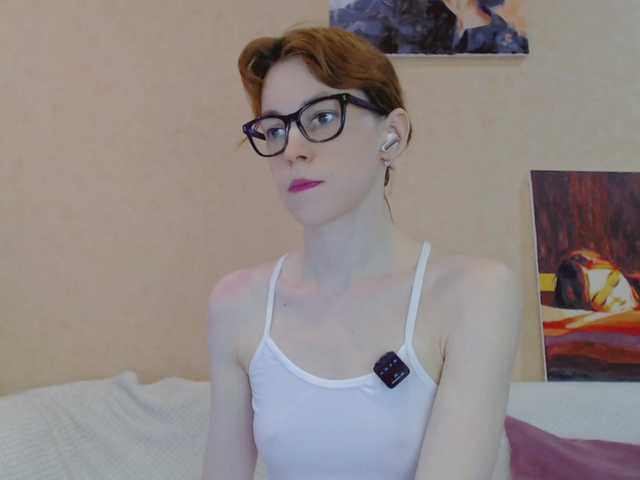 LiluBarbarian live cam on BongaCams