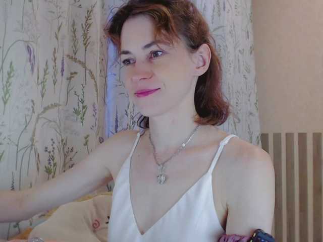 LiluBarbarian live webcam show