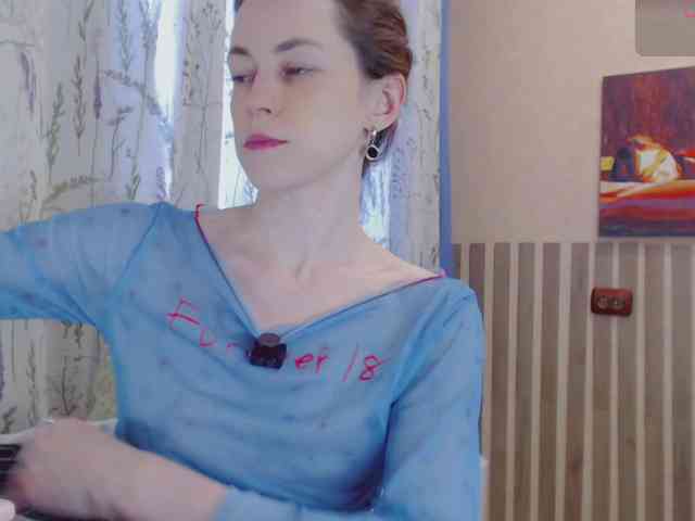 LiluBarbarian webcam