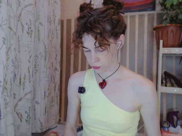 LiluBarbarian webcam