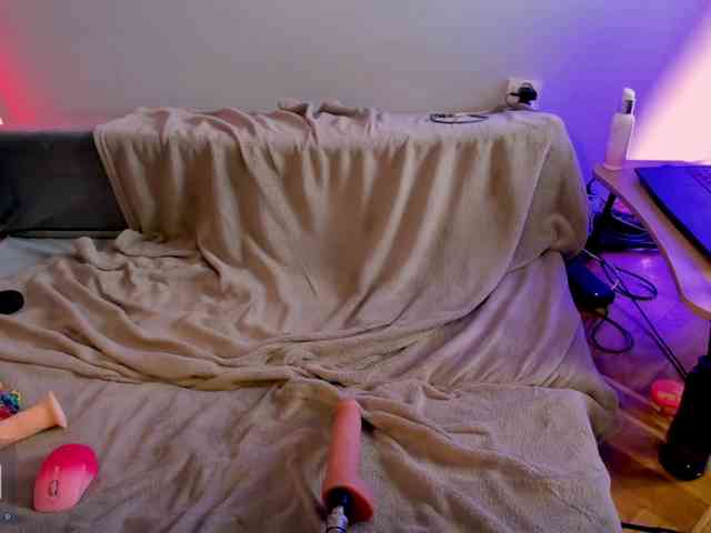 PlumpyPawg webcam