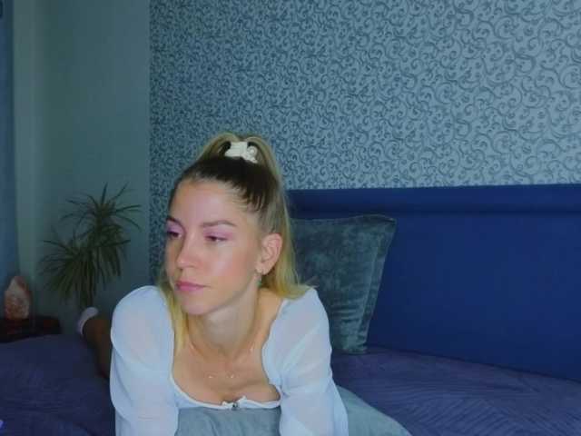 Lisi4ka-Basik live cam on BongaCams
