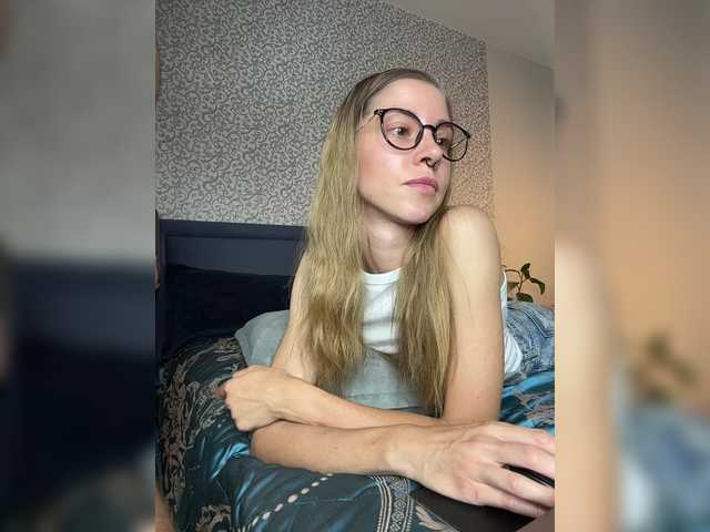 Fox_Wolf live cam preview