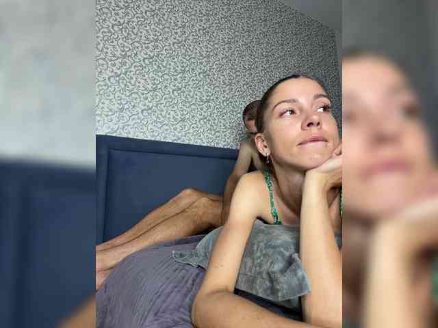 Kristi_Wolf webcam