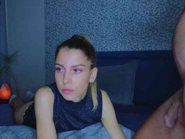 Kristi_Wolf webcam