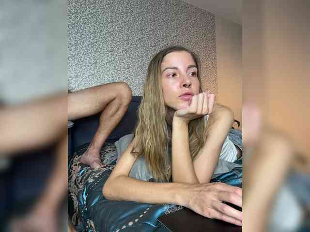 Fox_Wolf webcam