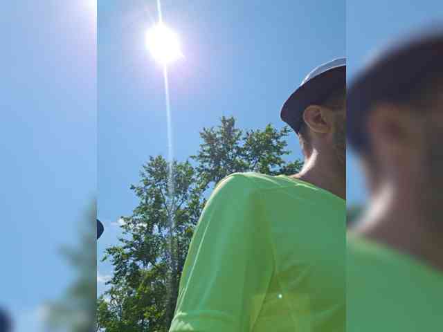 Kristi_Wolf webcam