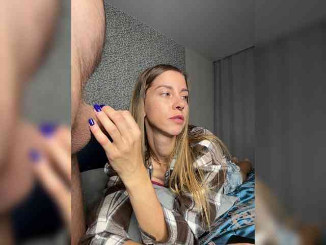 Fox_Wolf webcam