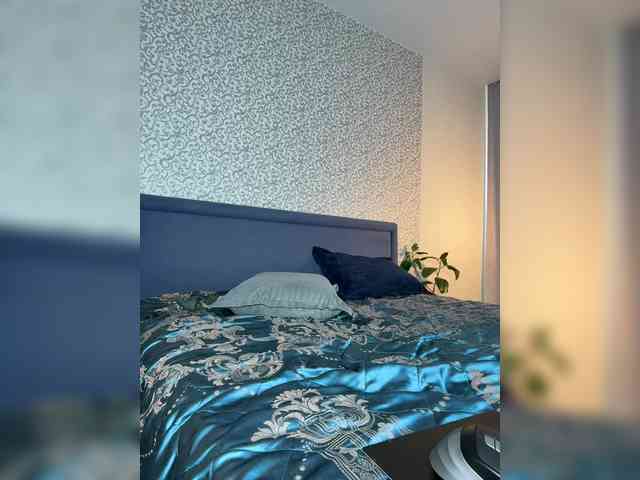 Fox_wolf's cam show statistics and live stream