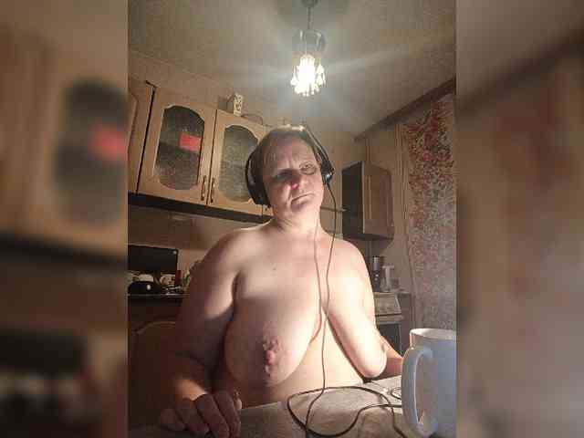 OlgaXXXL webcam