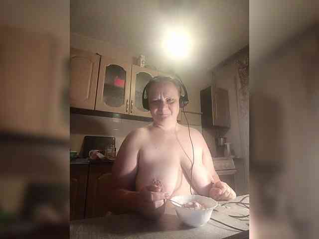 OlgaXXXL webcam