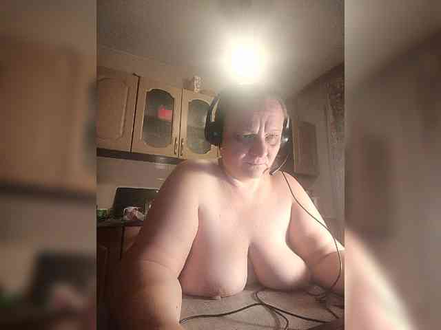 OlgaXXXL webcam