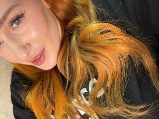 arinasmile