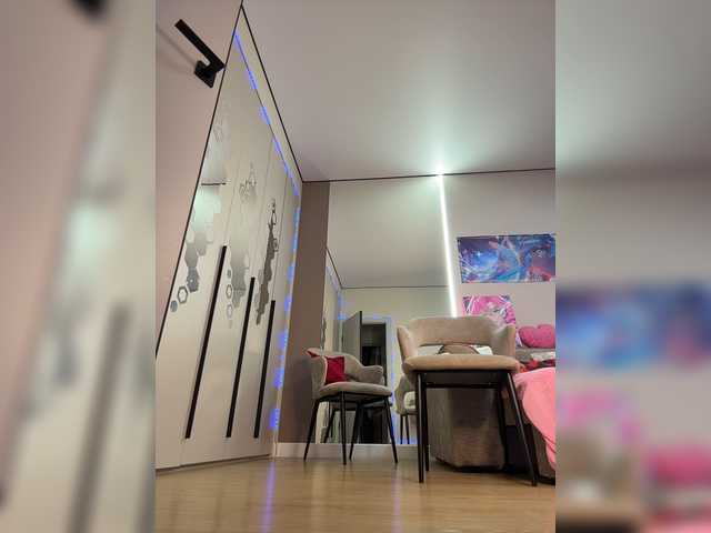 ArinaSmile live cam on BongaCams