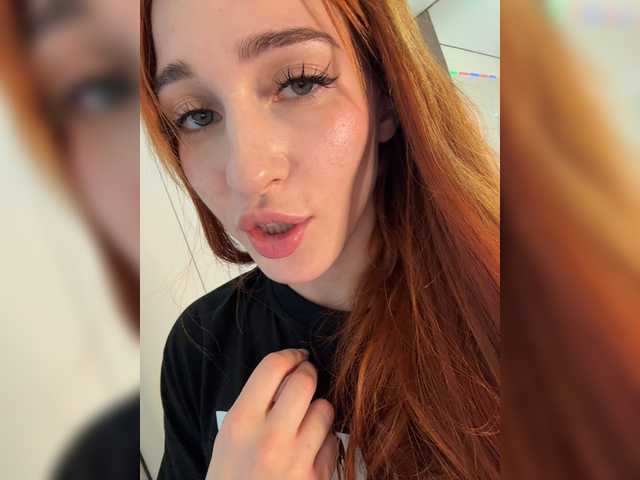 ArinaSmile live cam on BongaCams