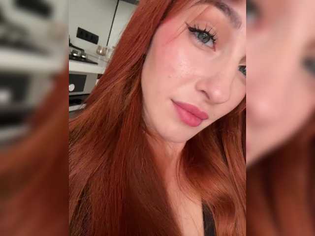ArinaSmile live cam on BongaCams