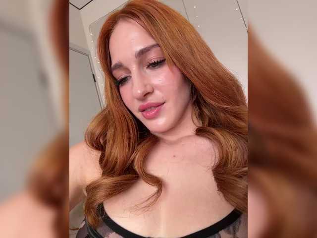 ArinaSmile live cam on BongaCams