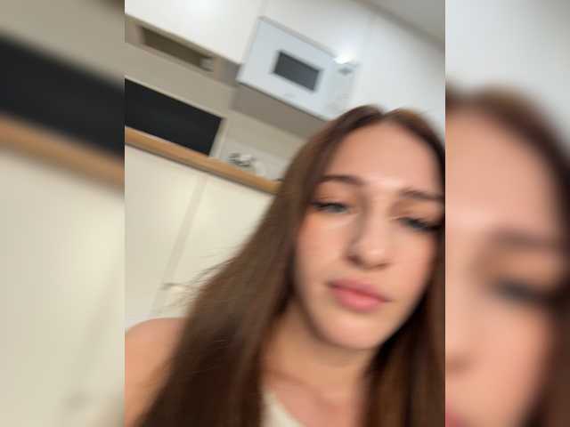 ArinaSmile live cam on BongaCams