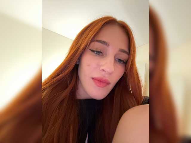 ArinaSmile live cam on BongaCams