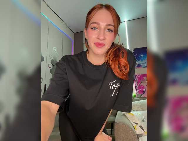 ArinaSmile live cam on BongaCams