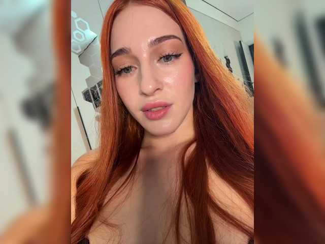ArinaSmile live cam on BongaCams