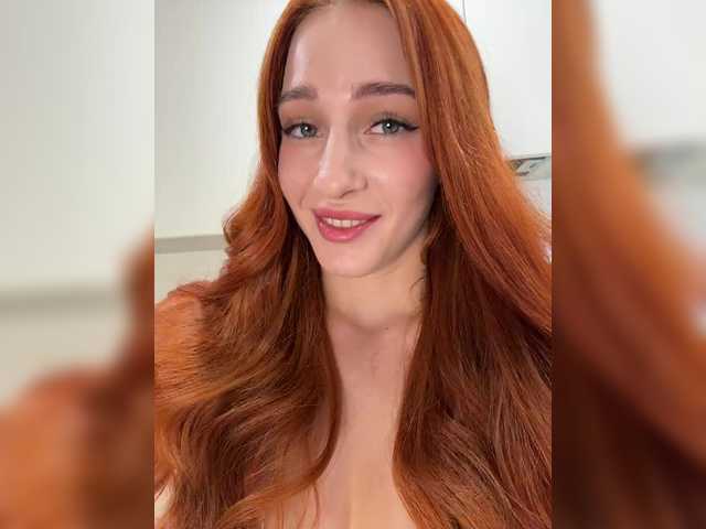 ArinaSmile live cam on BongaCams