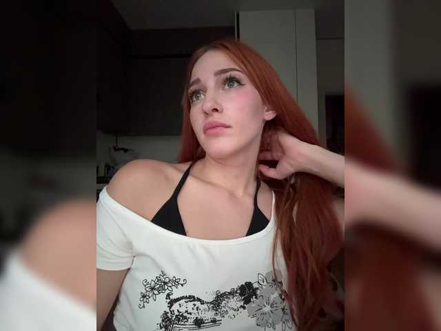 ArinaSmile live cam on BongaCams