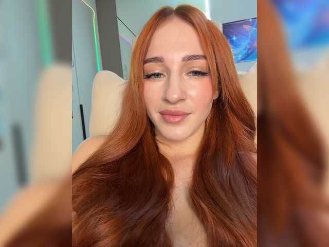 ArinaSmile live cam on BongaCams