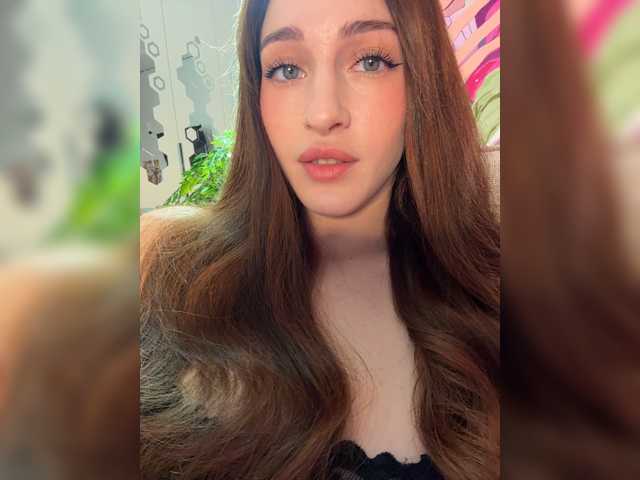 ArinaSmile, live now on BongaCams