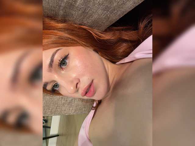 ArinaSmile live cam