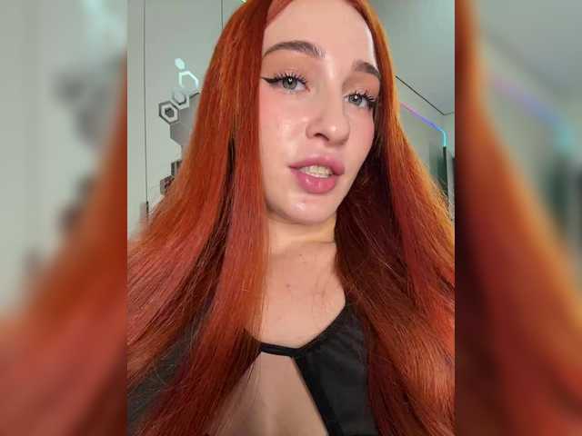 ArinaSmile live cam on BongaCams