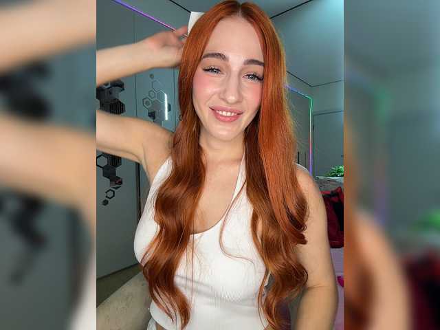 ArinaSmile live cam on BongaCams
