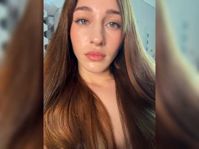 ArinaSmile live cam on BongaCams