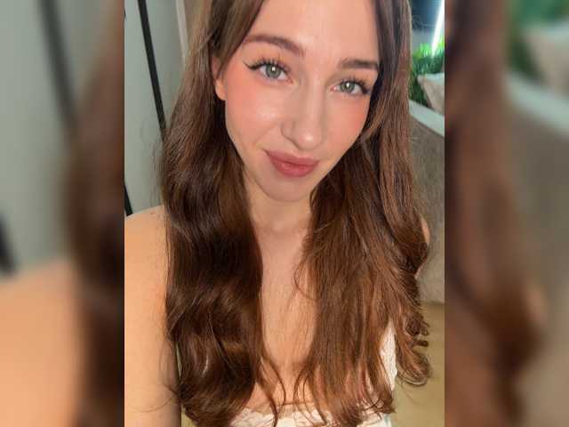 ArinaSmile, en vivo ahora en BongaCams