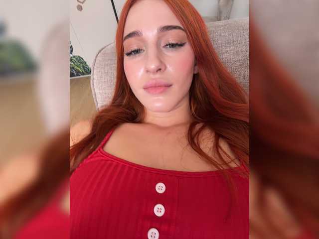 ArinaSmile live webcam show