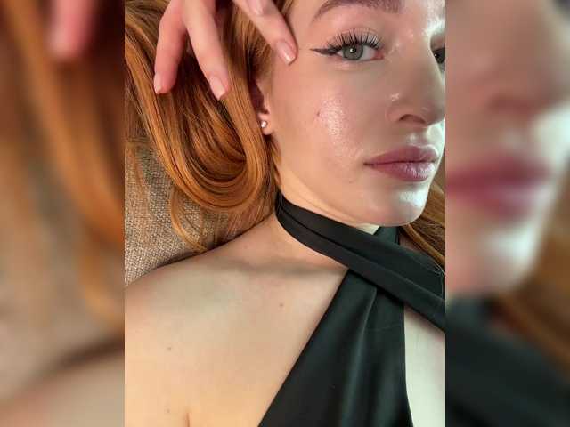 ArinaSmile live cam