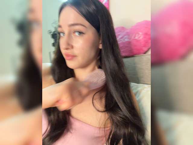 ArinaSmile live cam on BongaCams