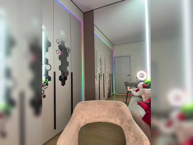 VictoriaBix live webcam show