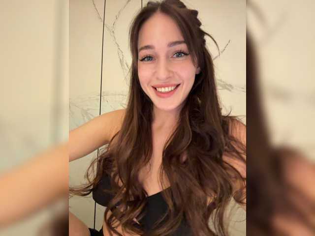 ArinaSmile live cam on BongaCams