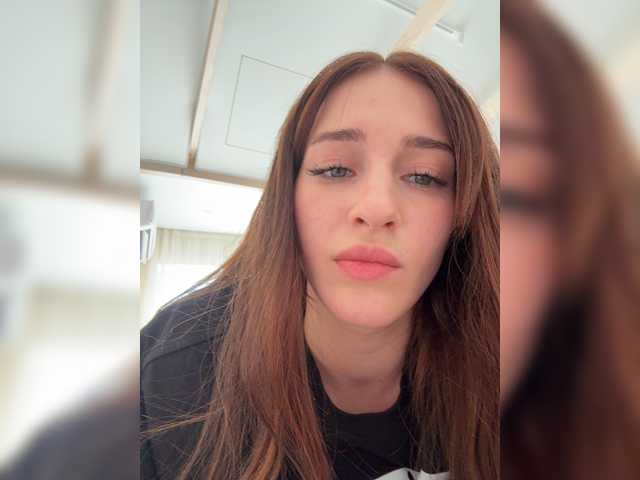 ArinaSmile live cam on BongaCams