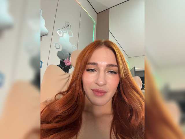 ArinaSmile live cam on BongaCams
