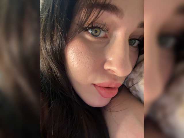 ArinaSmile live cam on BongaCams