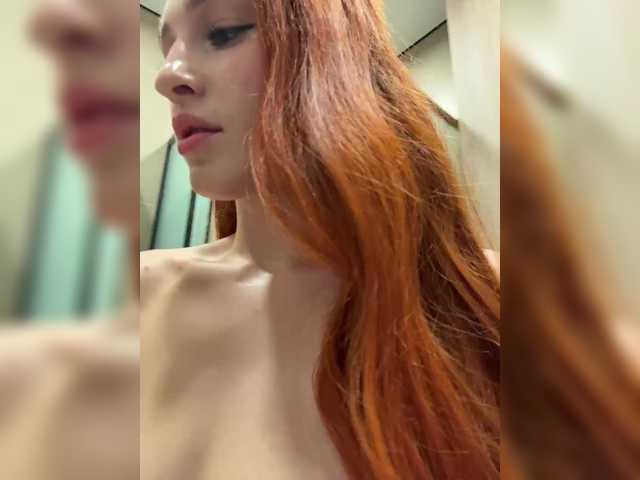 ArinaSmile live cam on BongaCams