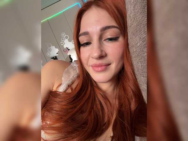 ArinaSmile live cam on BongaCams