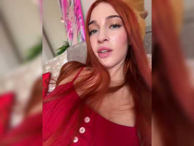 ArinaSmile live webcam show