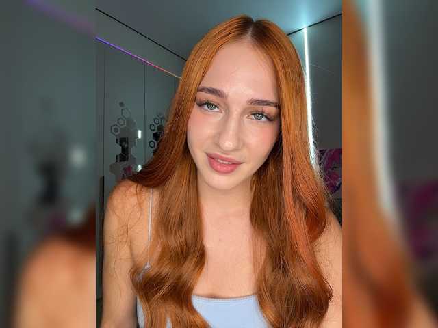 ArinaSmile live cam on BongaCams