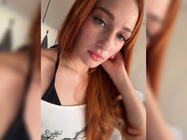 ArinaSmile live cam on BongaCams